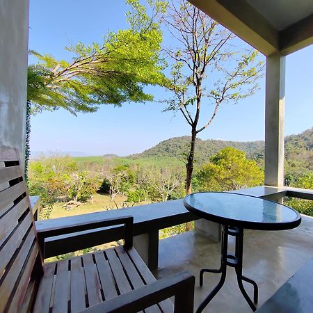 Apartamento Baan Suan Plearndara Wang Nam Khiao Exterior foto
