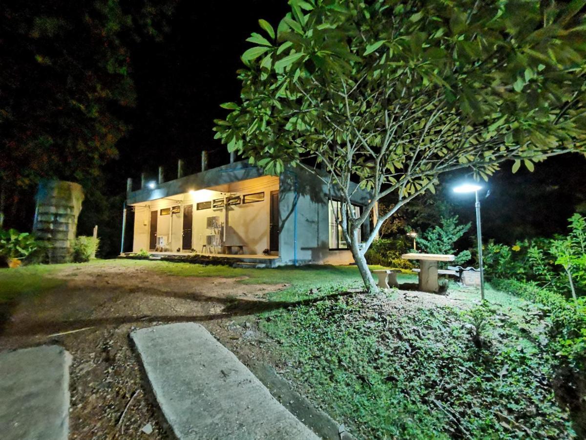 Apartamento Baan Suan Plearndara Wang Nam Khiao Exterior foto