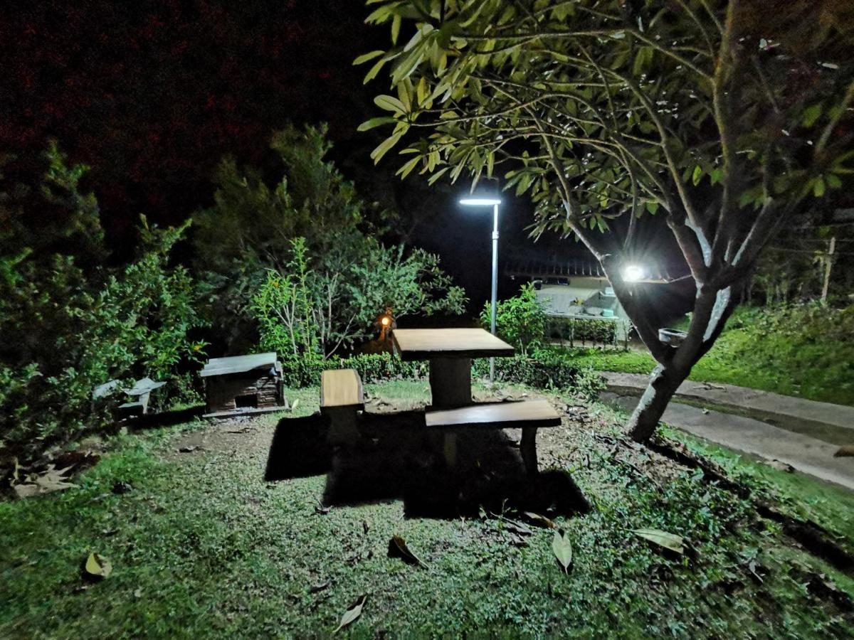 Apartamento Baan Suan Plearndara Wang Nam Khiao Exterior foto